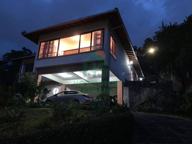 #102 - Casa para Venda em Teresópolis - RJ