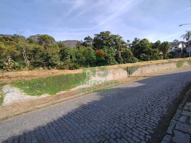 Venda em Iucas - Teresópolis