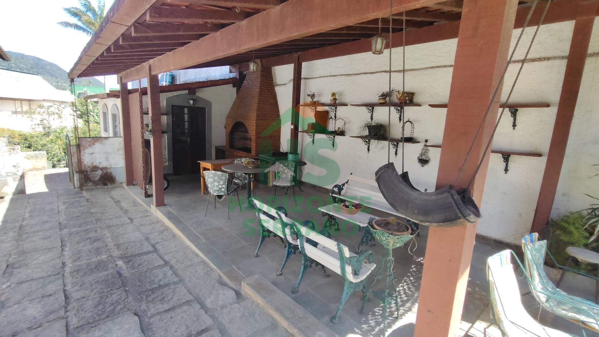 Casa, 4 quartos, 289 m² - Foto 2