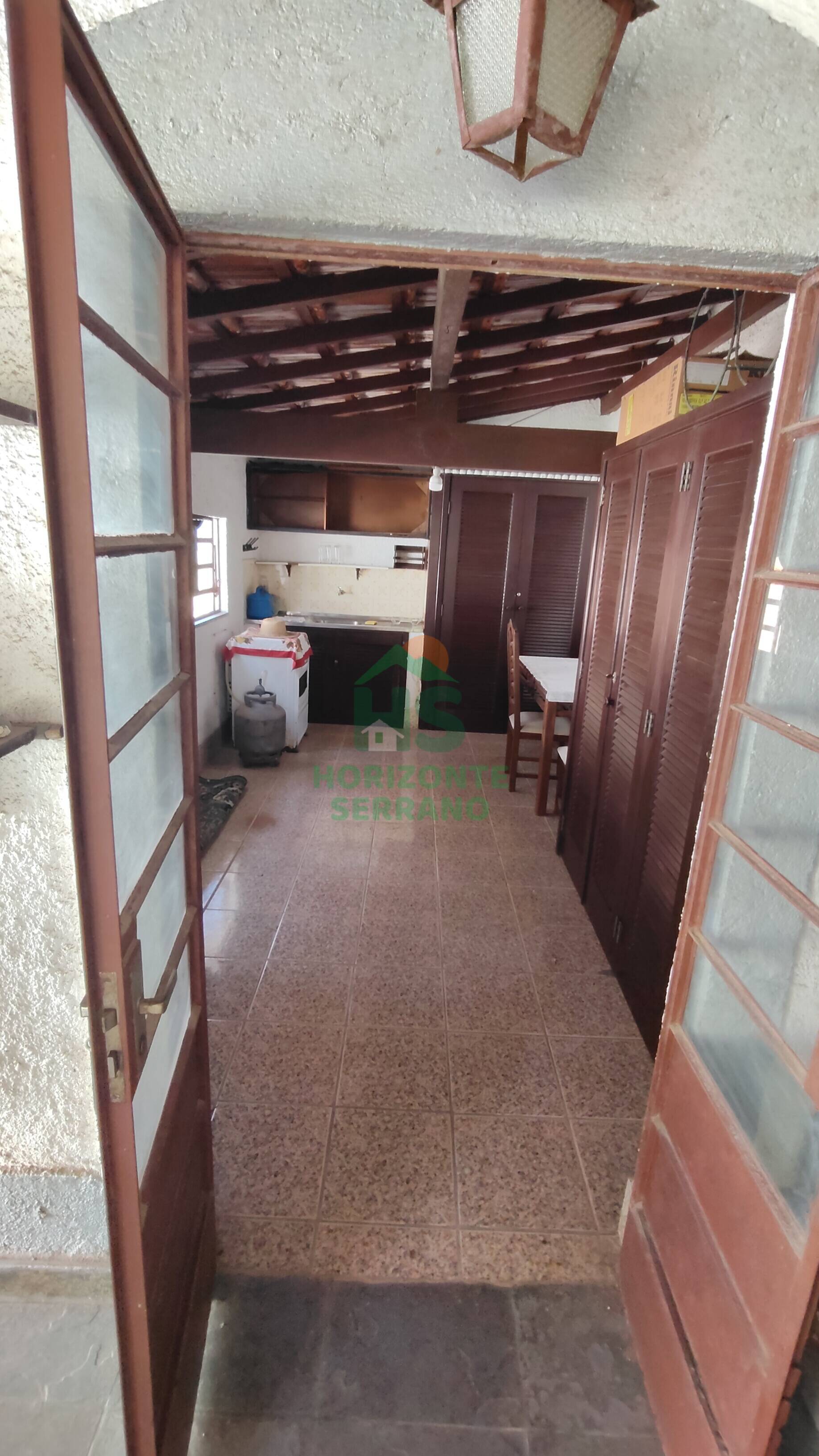 Casa, 4 quartos, 289 m² - Foto 3