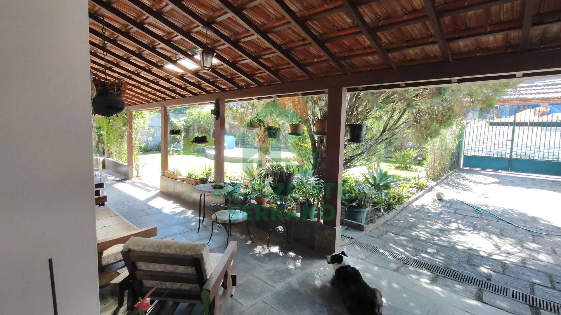 Casa, 4 quartos, 289 m² - Foto 57
