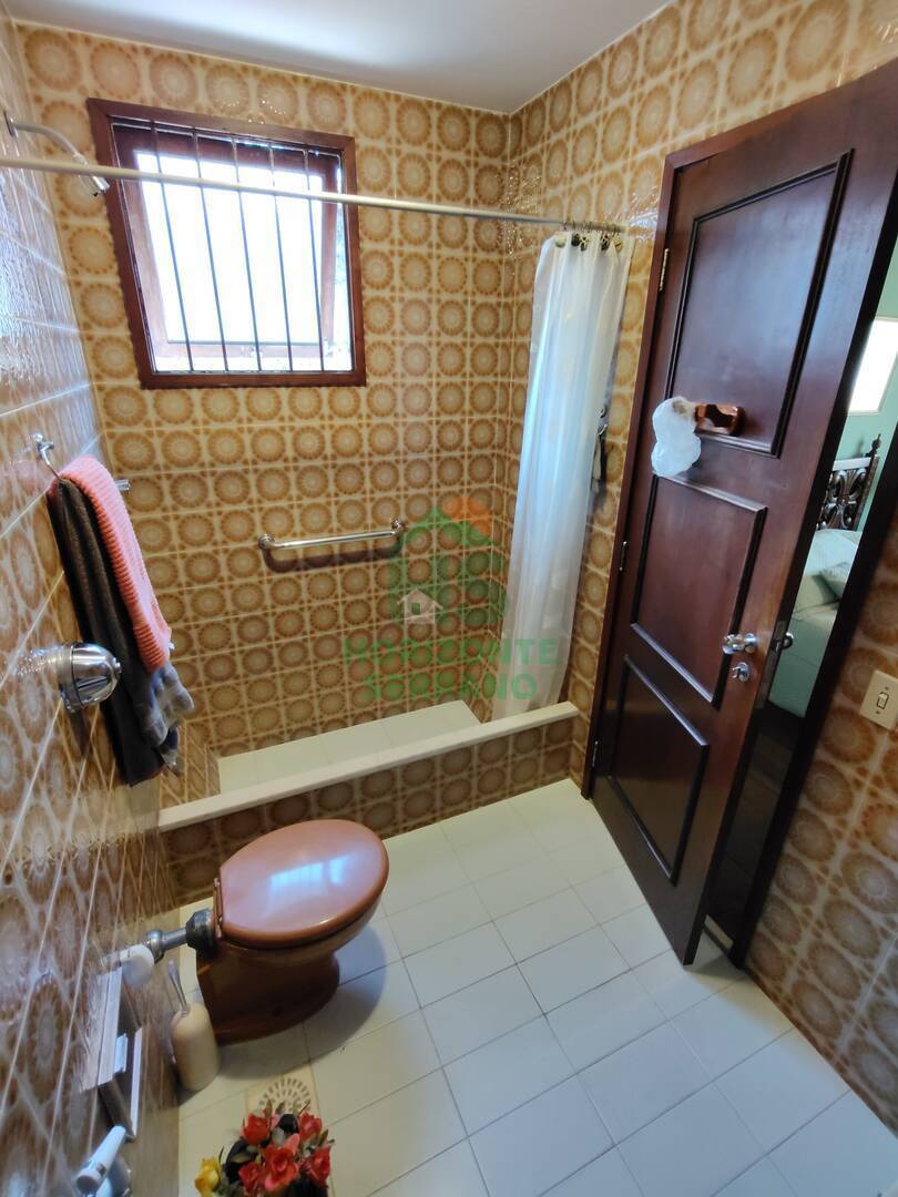 Casa, 5 quartos, 245 m² - Foto 38