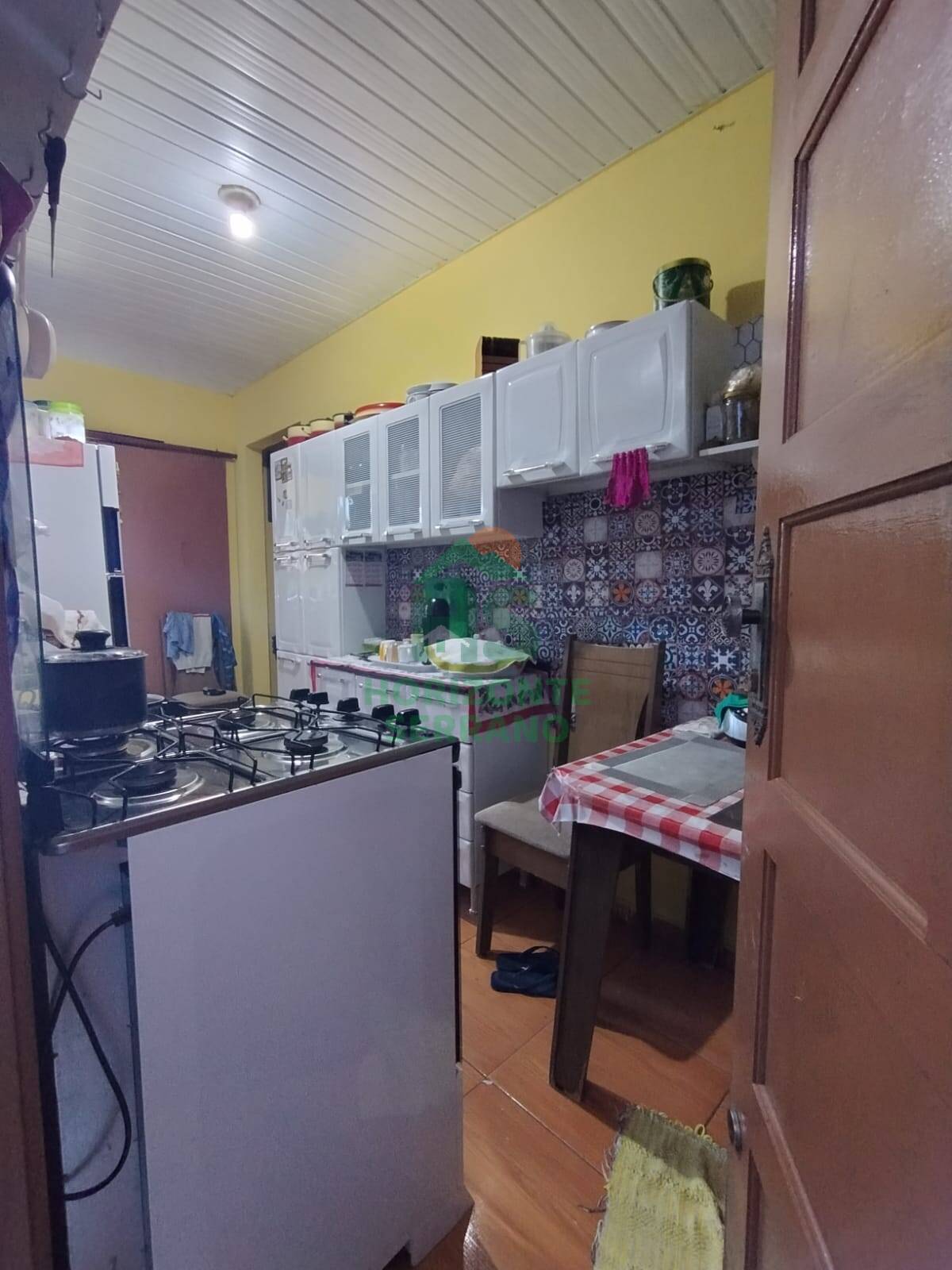 Casa, 3 quartos, 60 m² - Foto 2